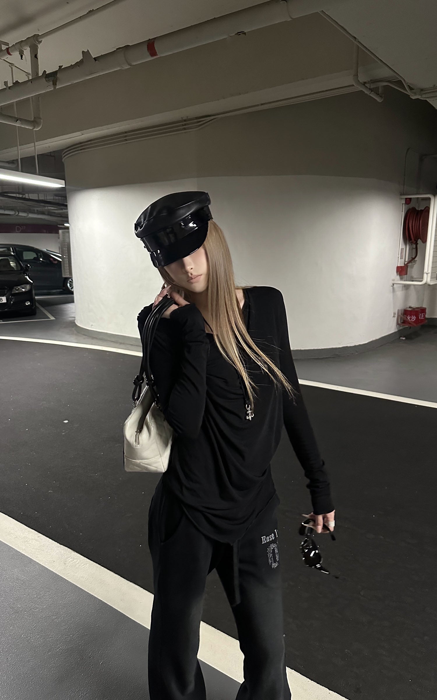 Rase le sol Asymmetric Draped Long-Sleeve Top