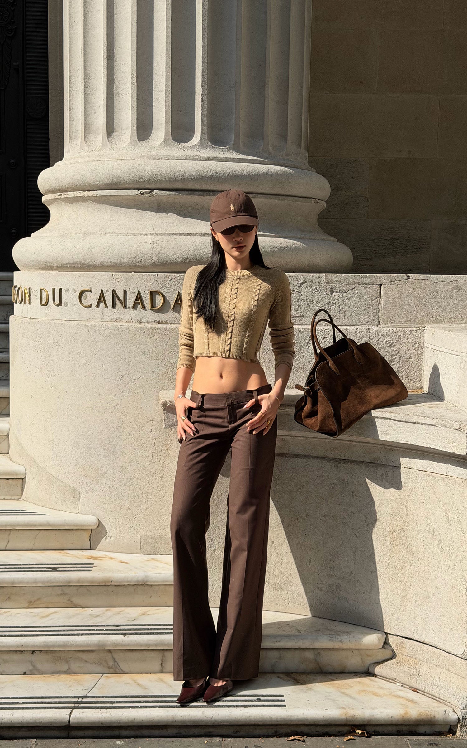 ROVENTE Cable-Knit Cropped Sweater