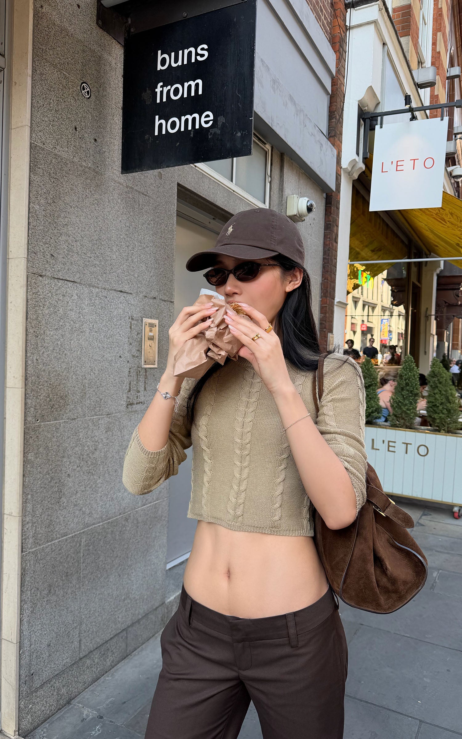 ROVENTE Cable-Knit Cropped Sweater