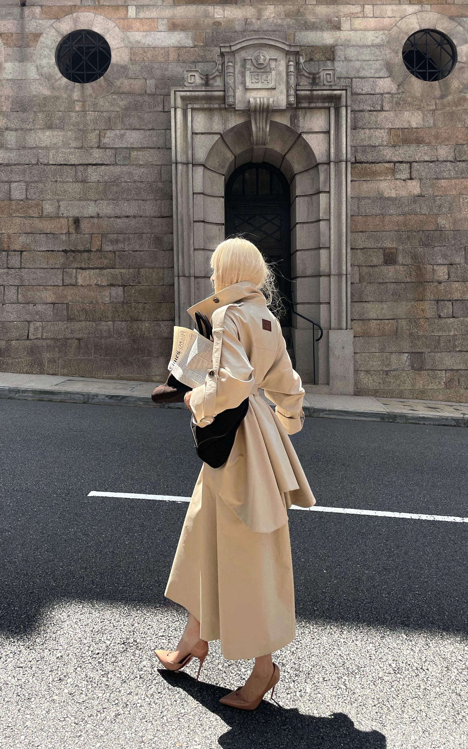 Rase le sol Sculpted High-Collar Layered Trench Coat