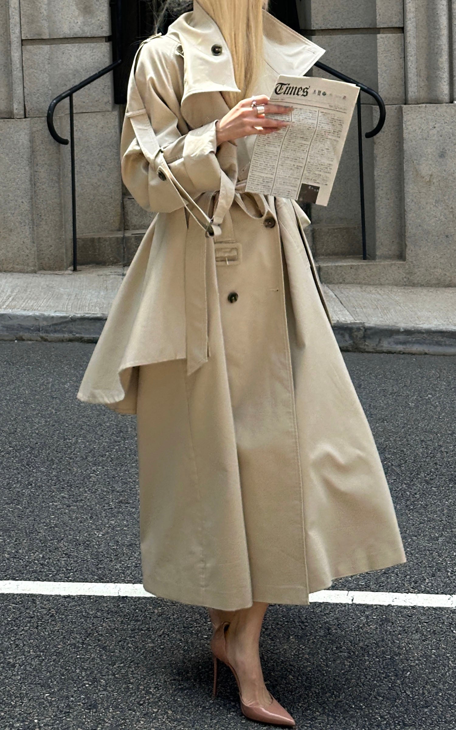 Rase le sol Sculpted High-Collar Layered Trench Coat