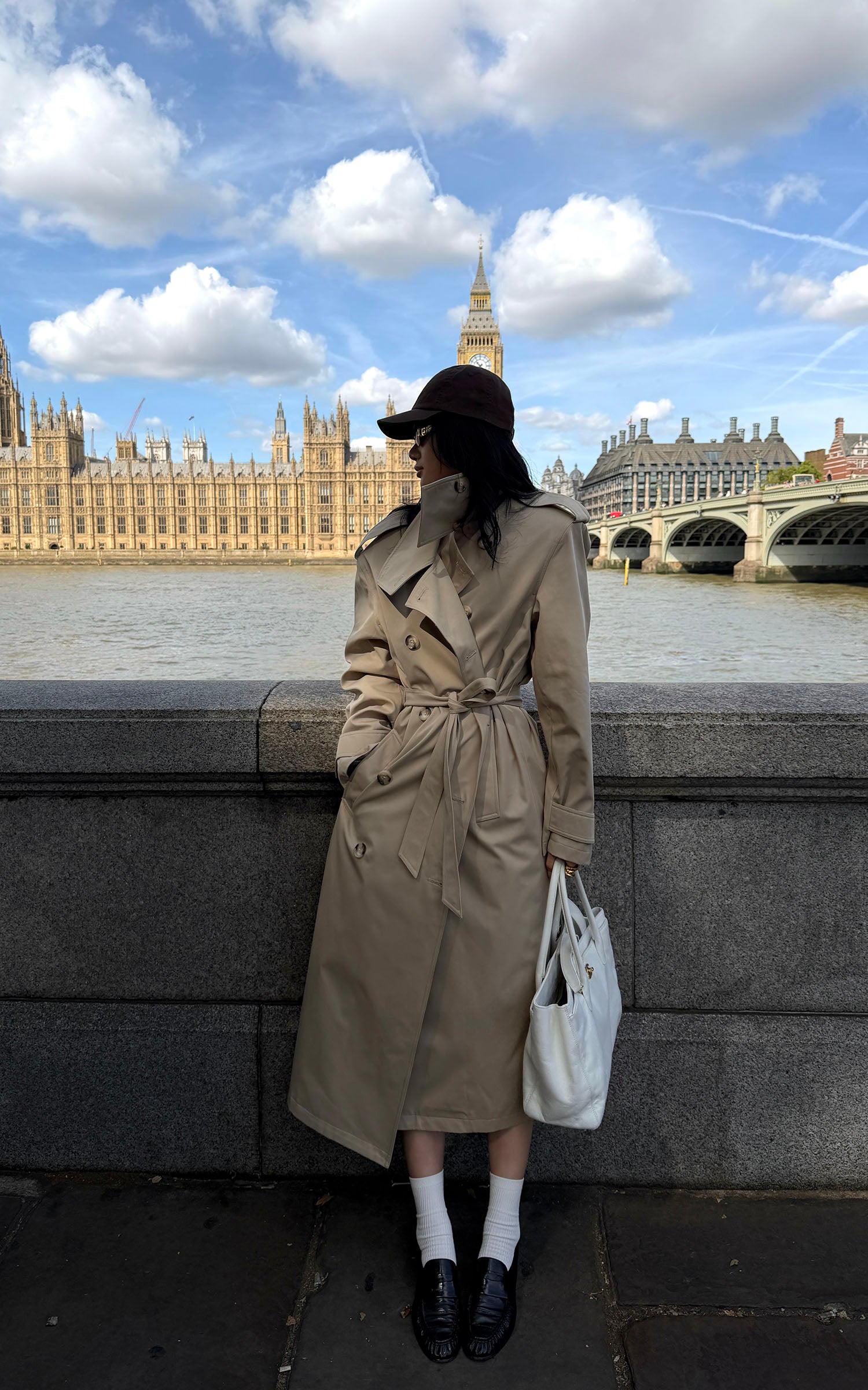 ROVENTE Sculpted Collar Belted Trench Coat