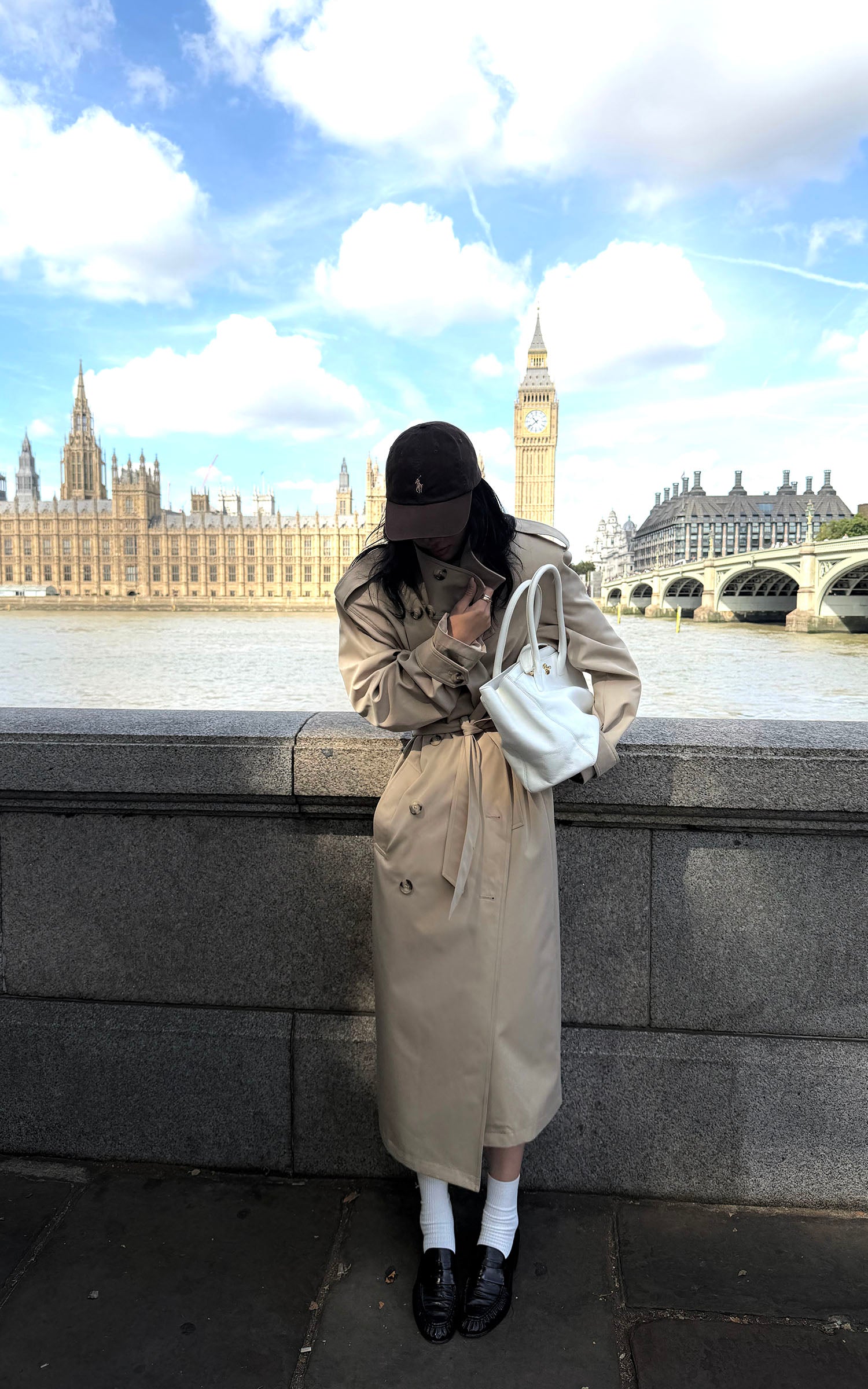 ROVENTE Sculpted Collar Belted Trench Coat