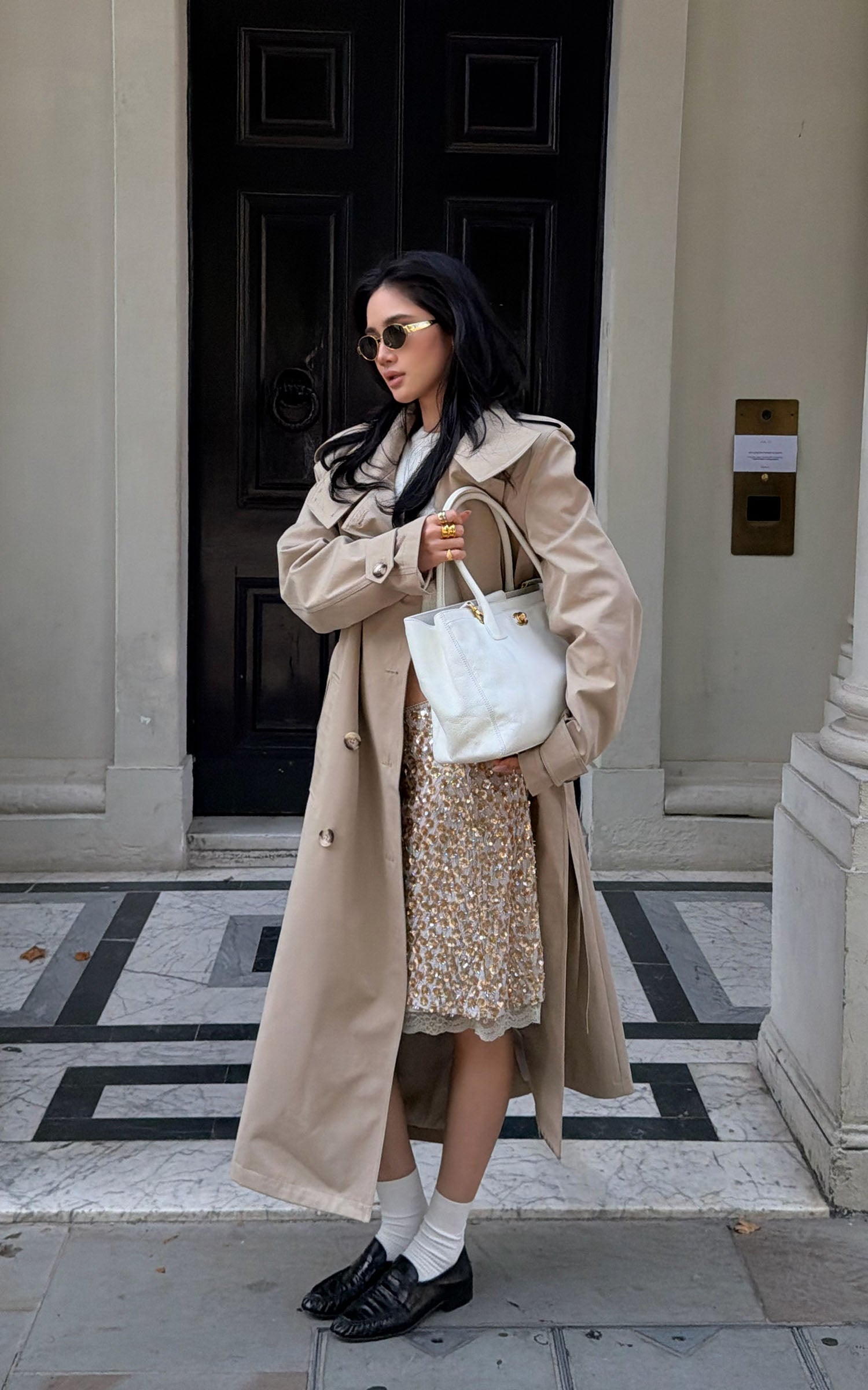 ROVENTE Sculpted Collar Belted Trench Coat