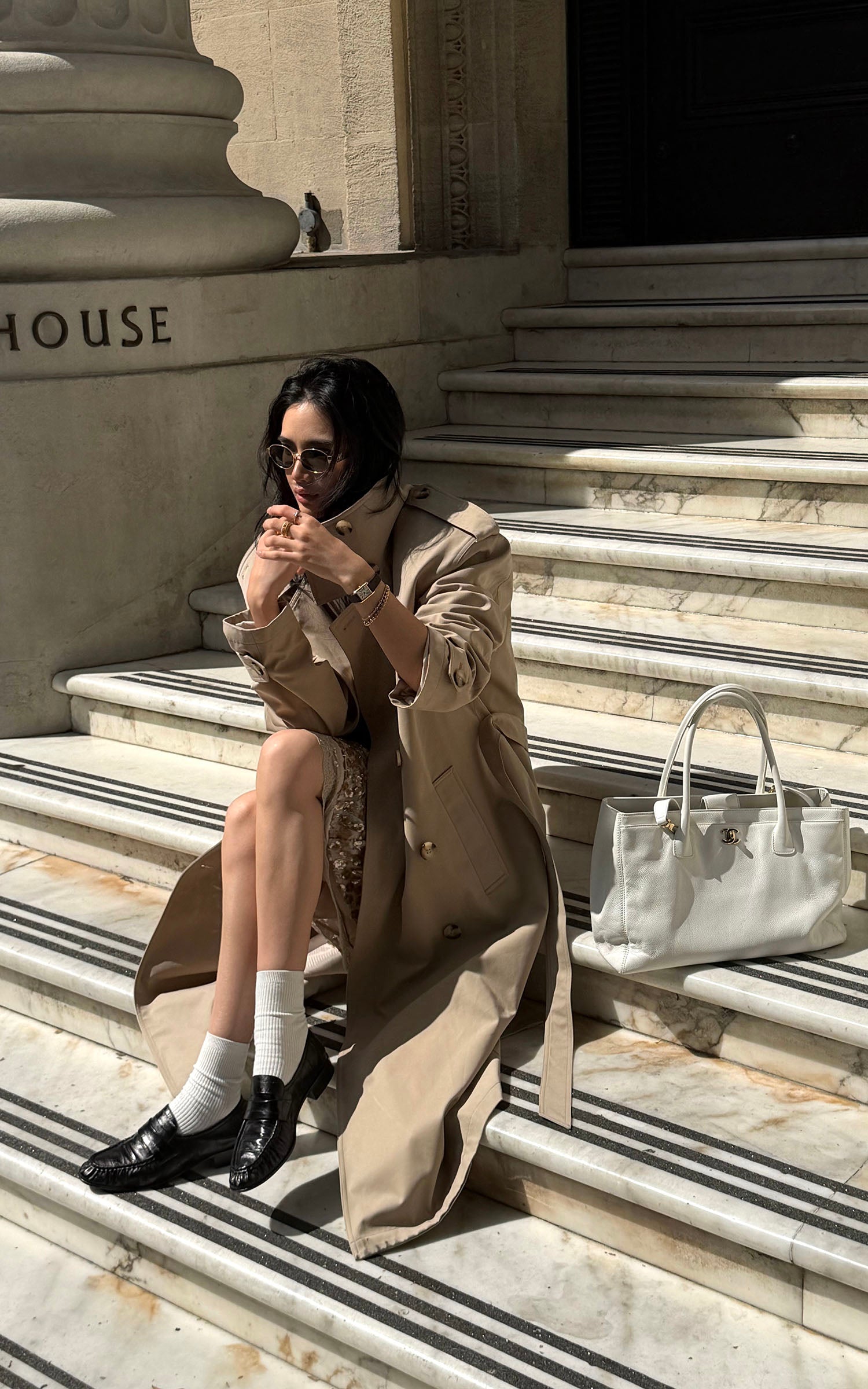 ROVENTE Sculpted Collar Belted Trench Coat