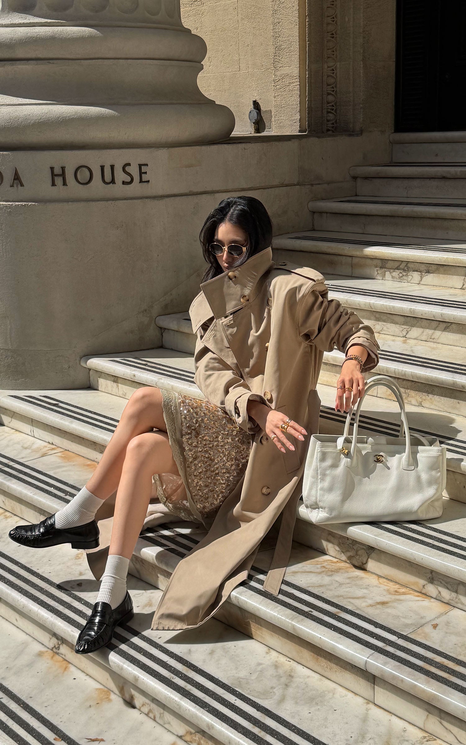 ROVENTE Sculpted Collar Belted Trench Coat