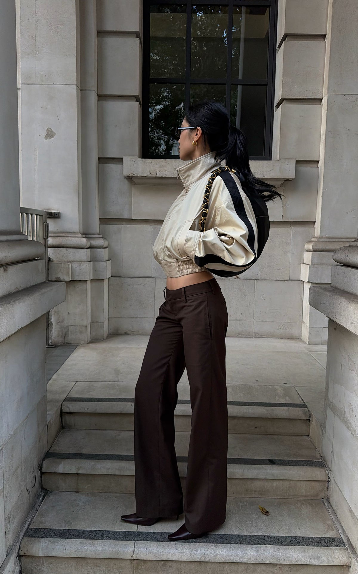 ROVENTE Contrast Stripe Cropped Track Jacket