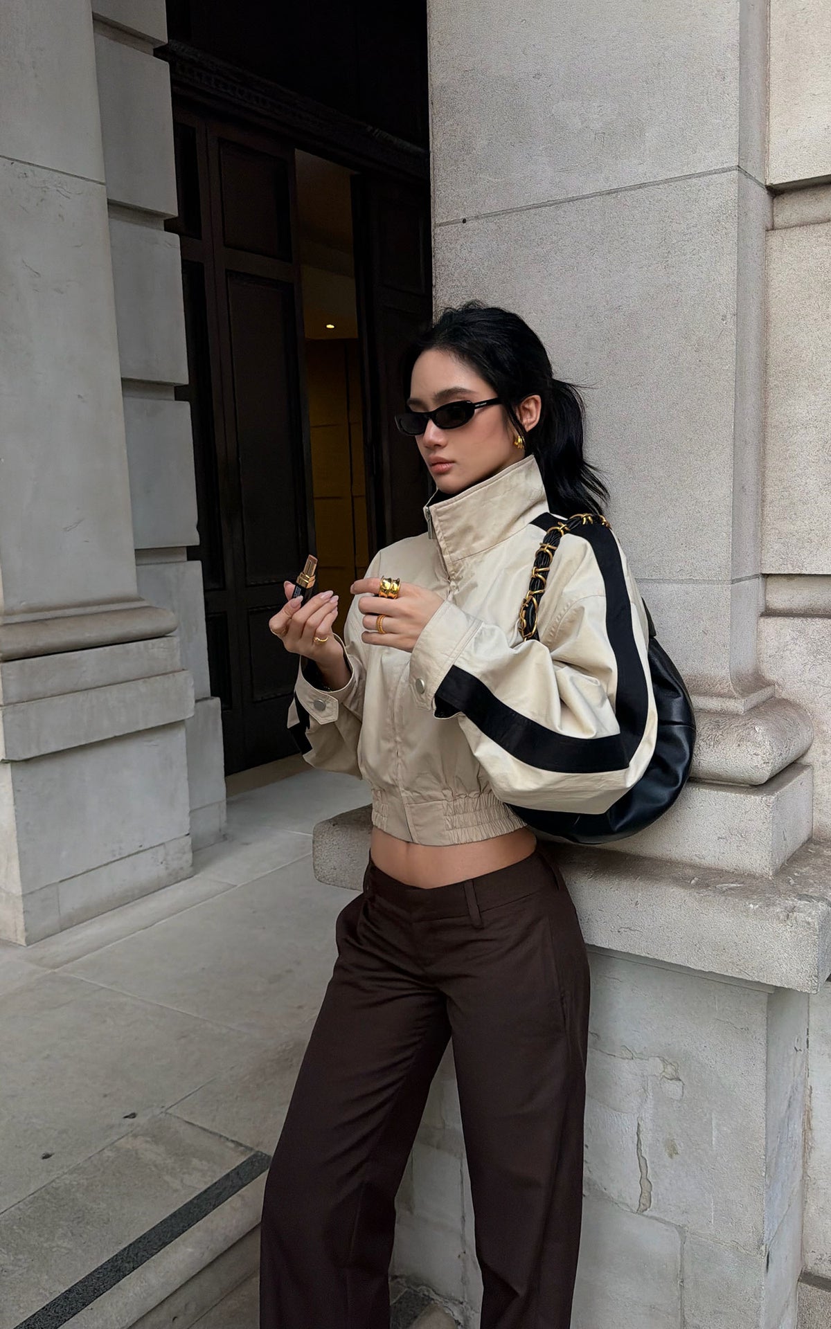 ROVENTE Contrast Stripe Cropped Track Jacket