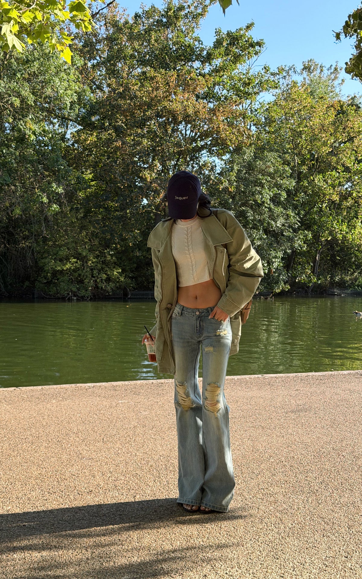 ROVENTE Vintage Washed Distressed Low-Rise Long Flared Jeans