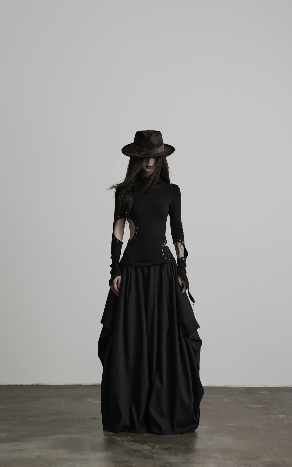 DOINDULGE Oversized Pleated Draped Wide-Leg Pants