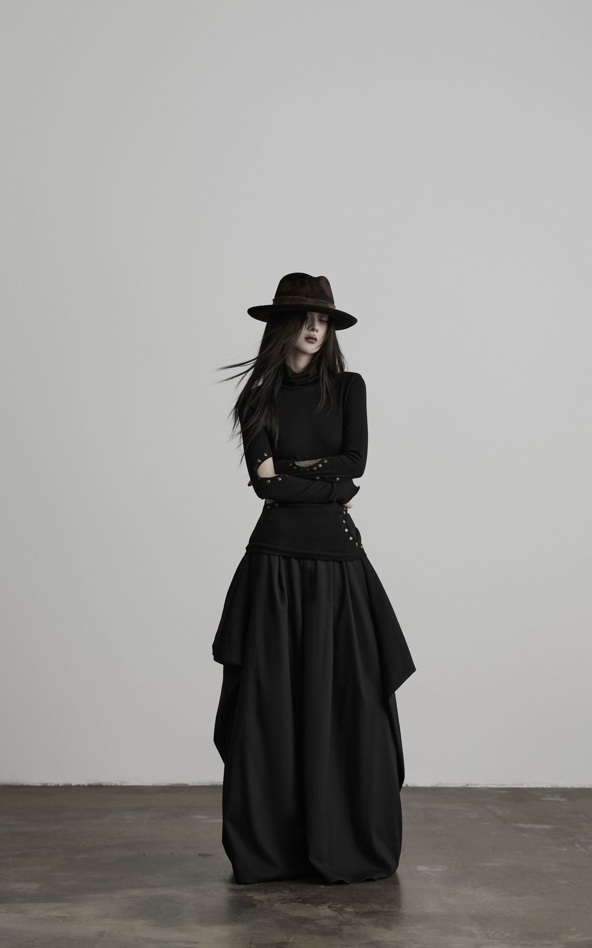 DOINDULGE Oversized Pleated Draped Wide-Leg Pants