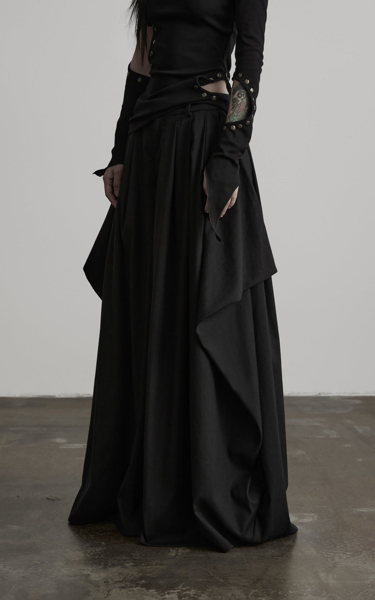 DOINDULGE Oversized Pleated Draped Wide-Leg Pants