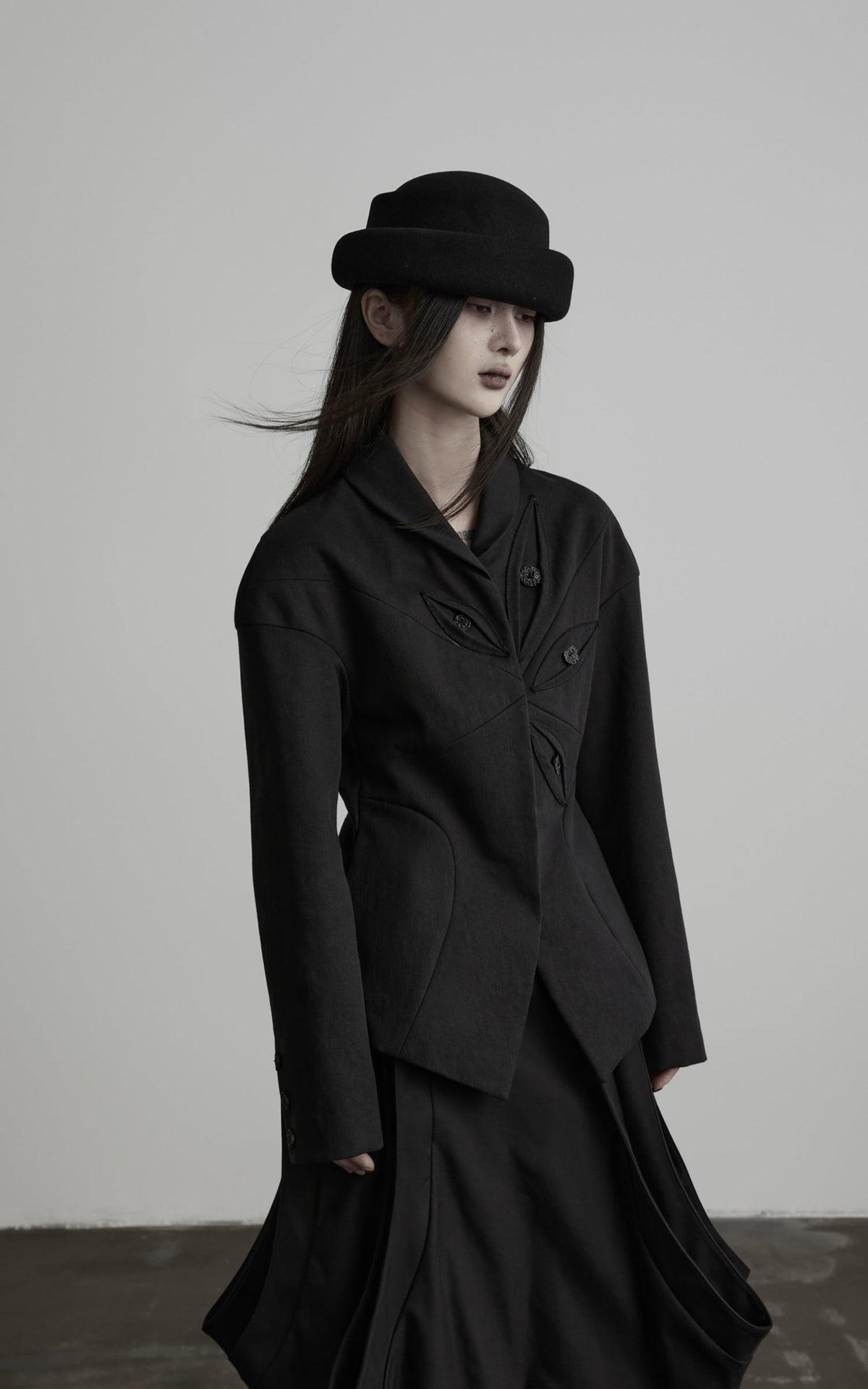 DOINDULGE Sculpted Waist Panel Detail Blazer