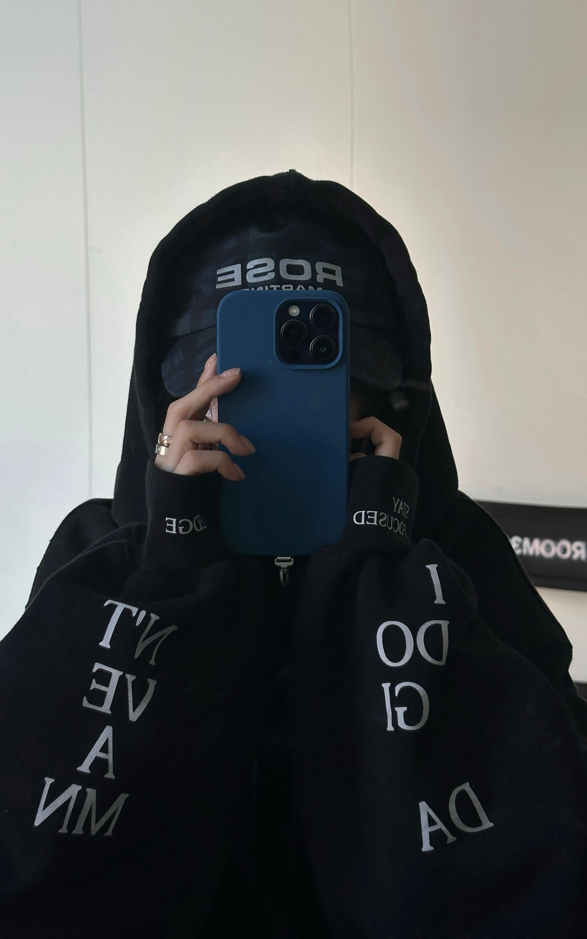 WARDEN EDGE Oversized Graphic Print Hoodie