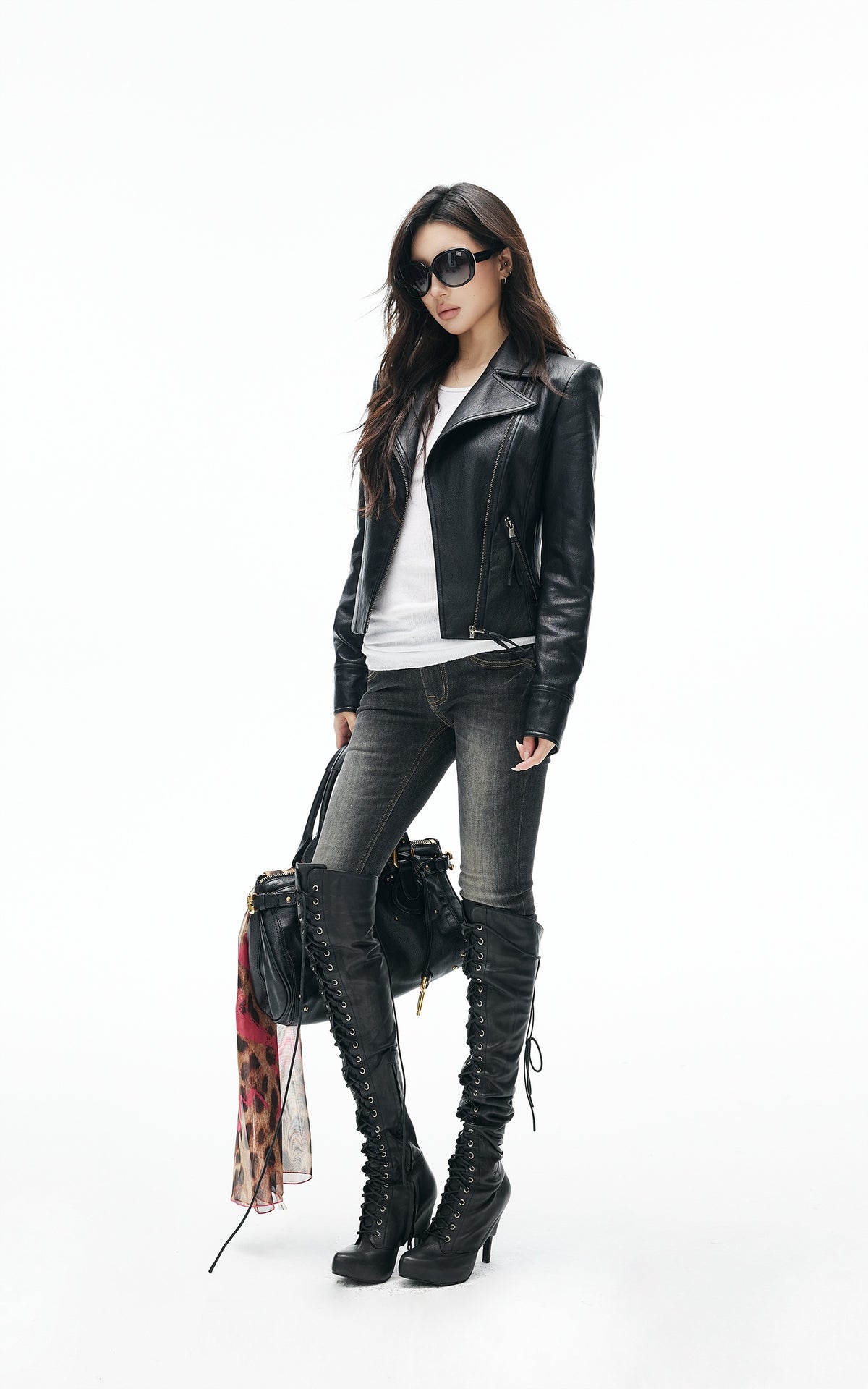 IAMXIAA Veste en cuir moto noire sculptée