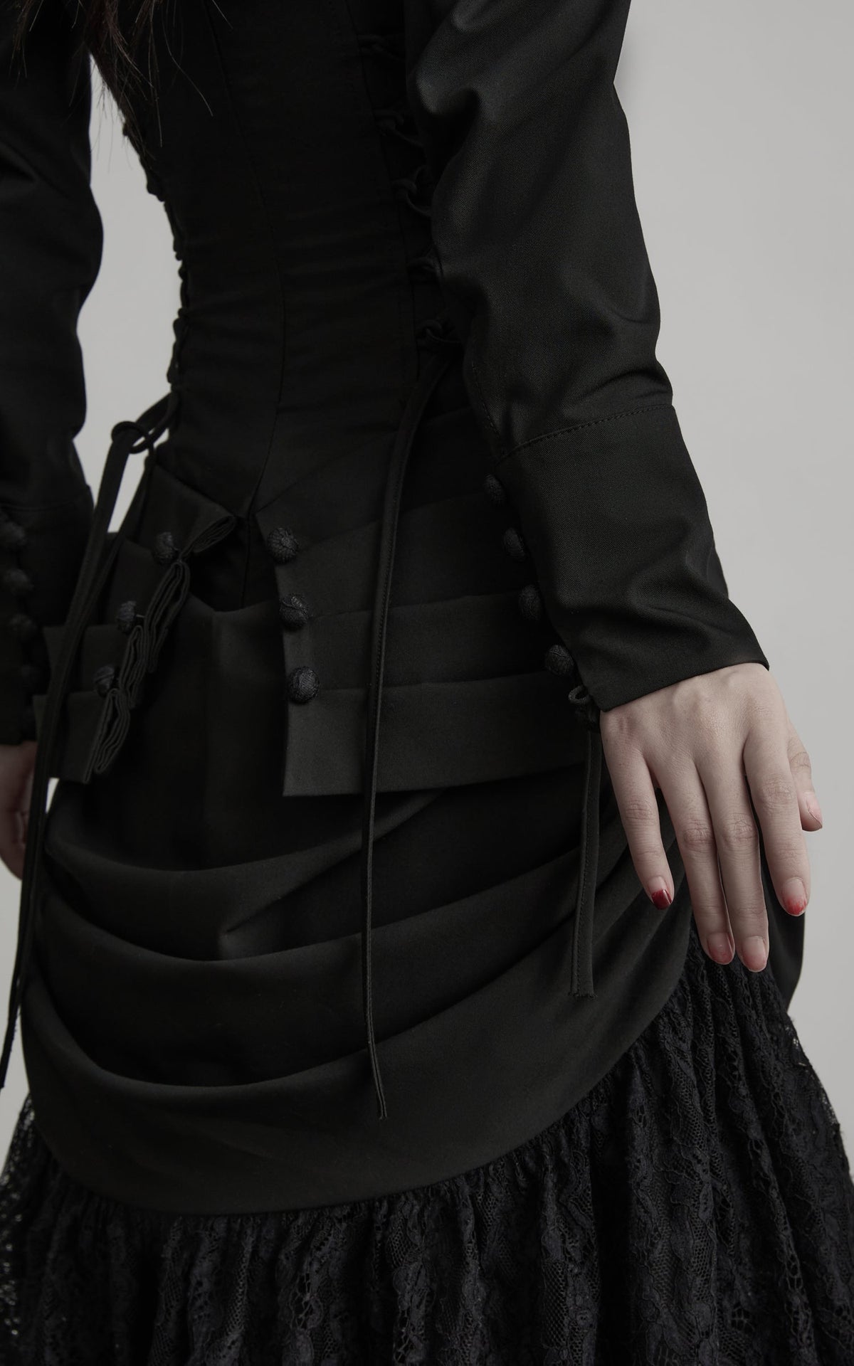 DOINDULGE ゴシックレースパネルフィットウエストマキシドレス