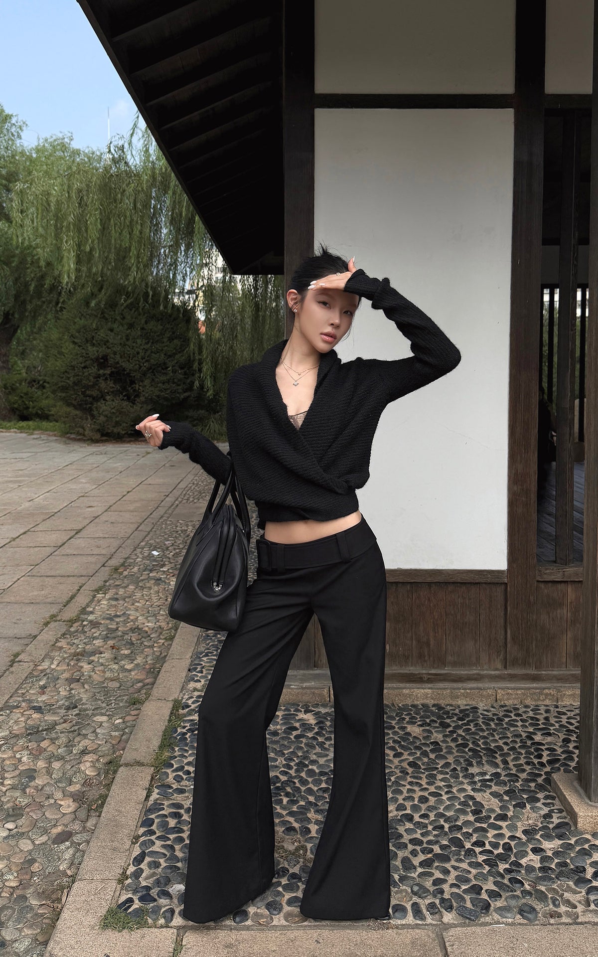 Hydrae Low-Rise Statement Buckle Belt Flared Pants