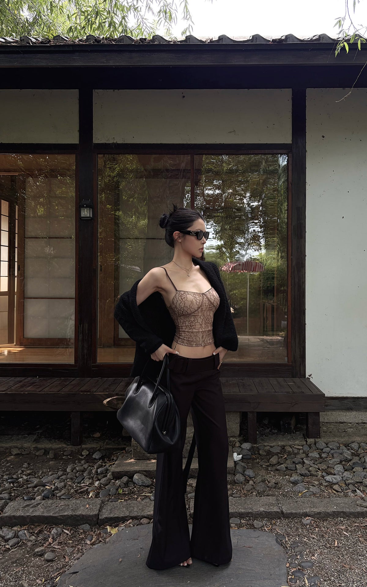 Hydrae Low-Rise Statement Buckle Belt Flared Pants