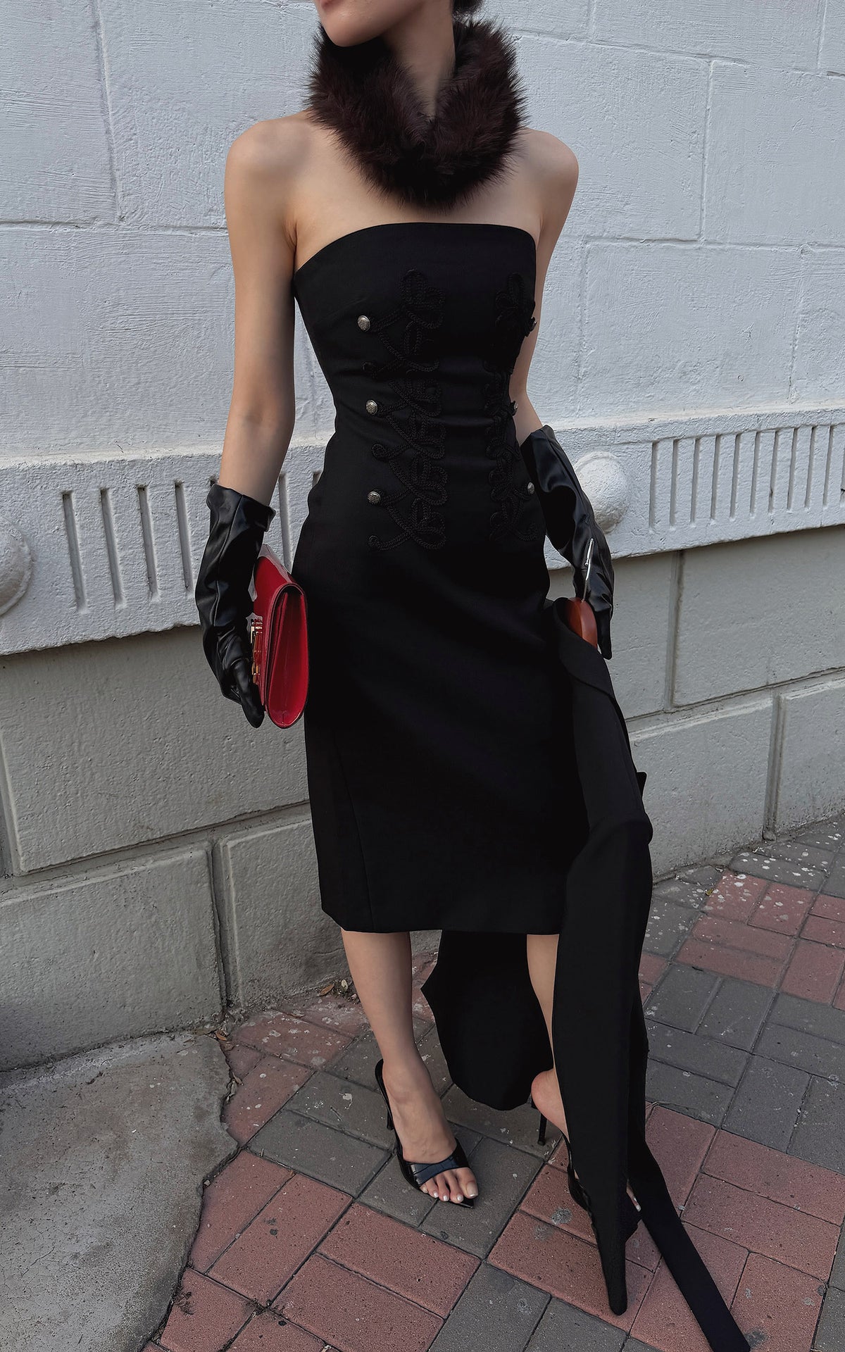 Hydrae Robe midi bustier inspirée du corset avec détails lacés brodés
