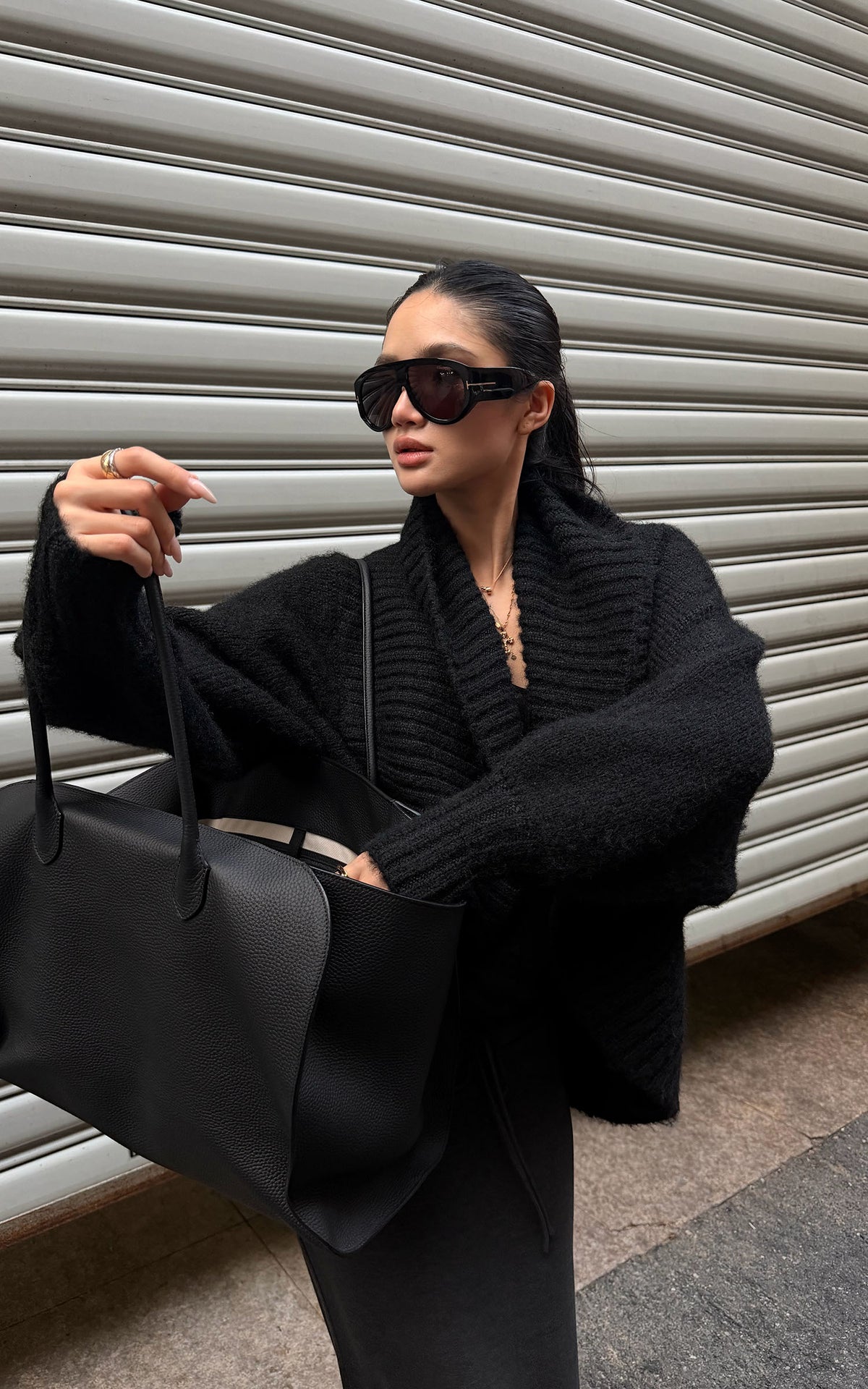 ROVENTE Oversized Ribbed Shawl Collar Balloon Sleeve Cardigan