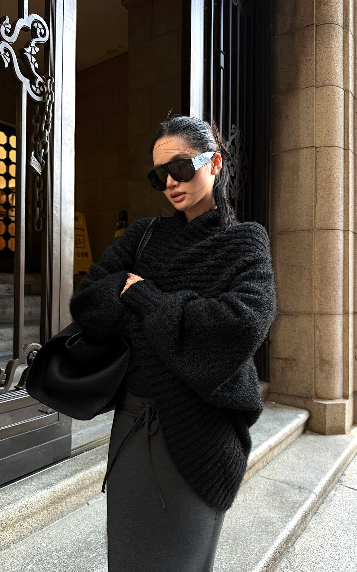 ROVENTE Oversized Ribbed Shawl Collar Balloon Sleeve Cardigan