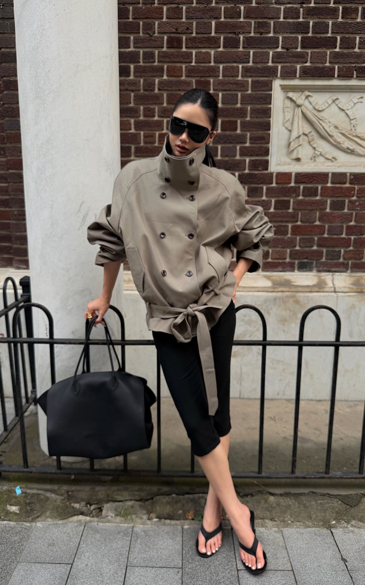 ROVENTE Double-Breasted High Stand Collar Belted Short Trench Jacket