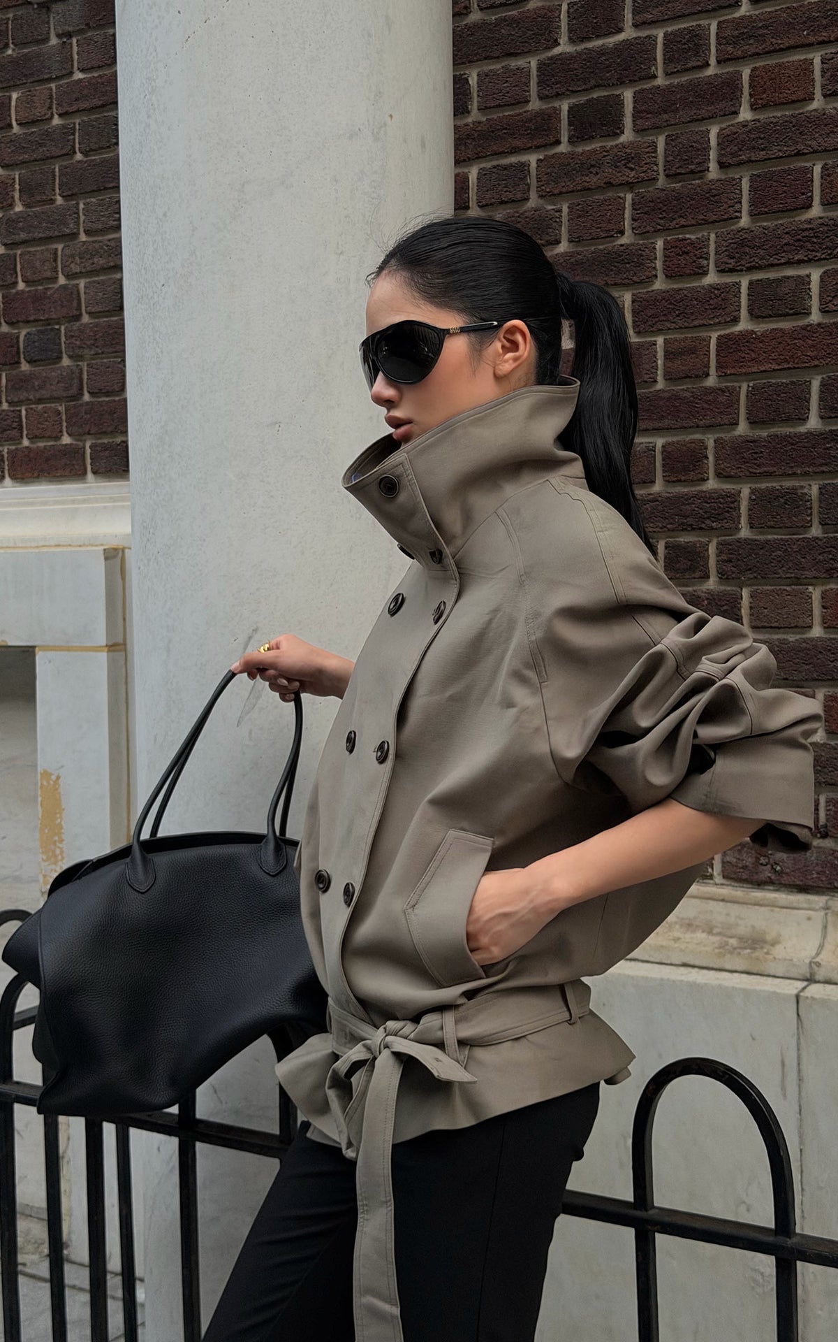 ROVENTE Double-Breasted High Stand Collar Belted Short Trench Jacket