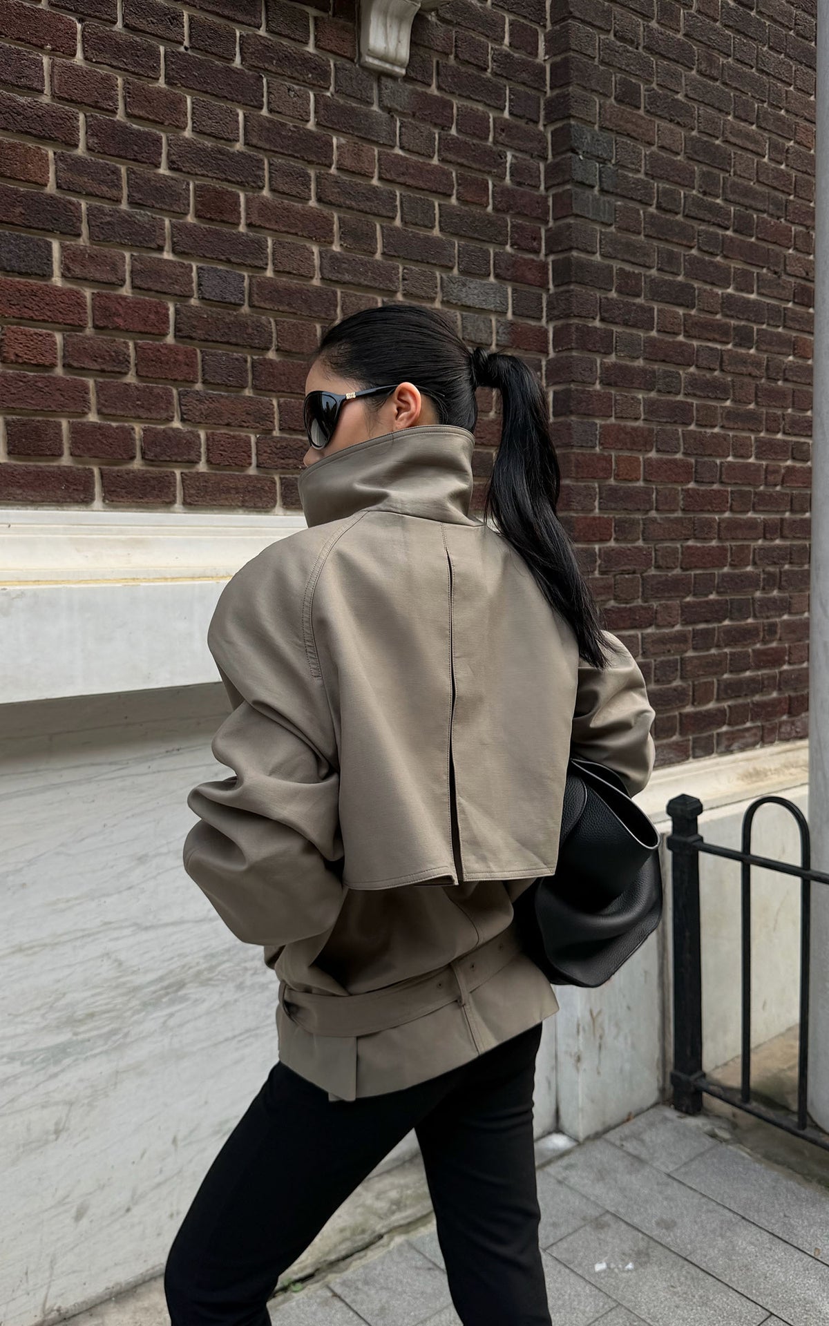 ROVENTE Double-Breasted High Stand Collar Belted Short Trench Jacket
