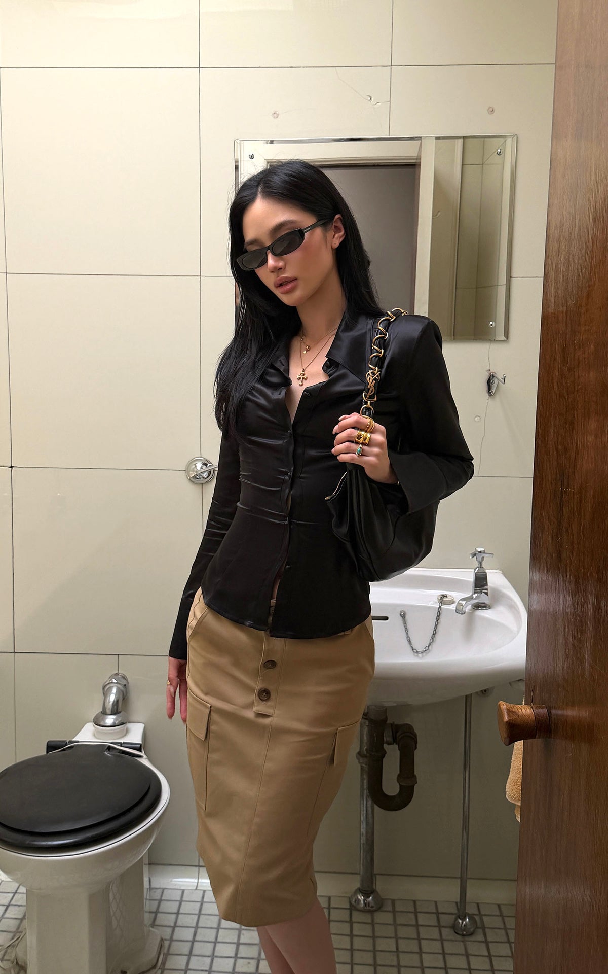 ROVENTE Black Satin Lace-Up Fitted Shirt