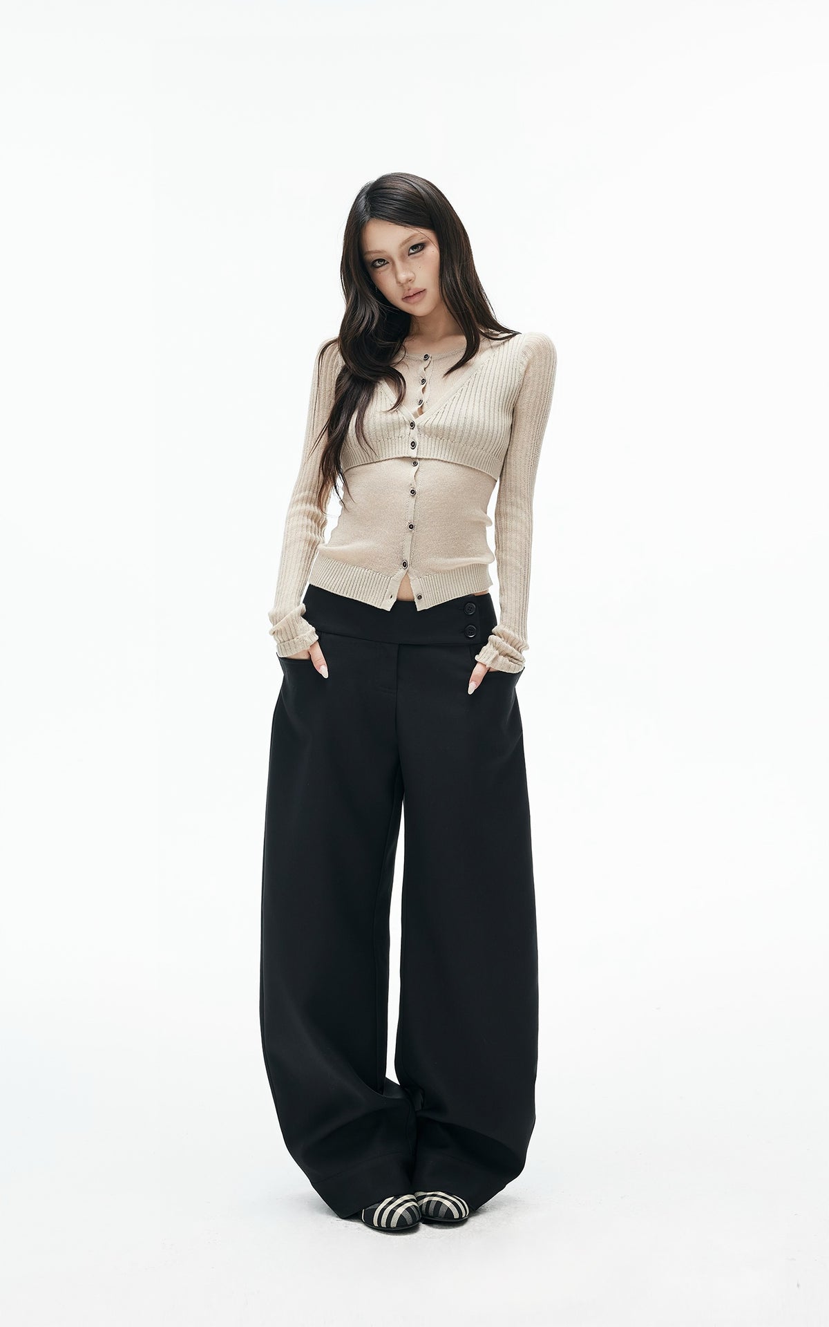 IAMXIAA Low-Rise Double Button Oversized Wide Leg Tailored Pants