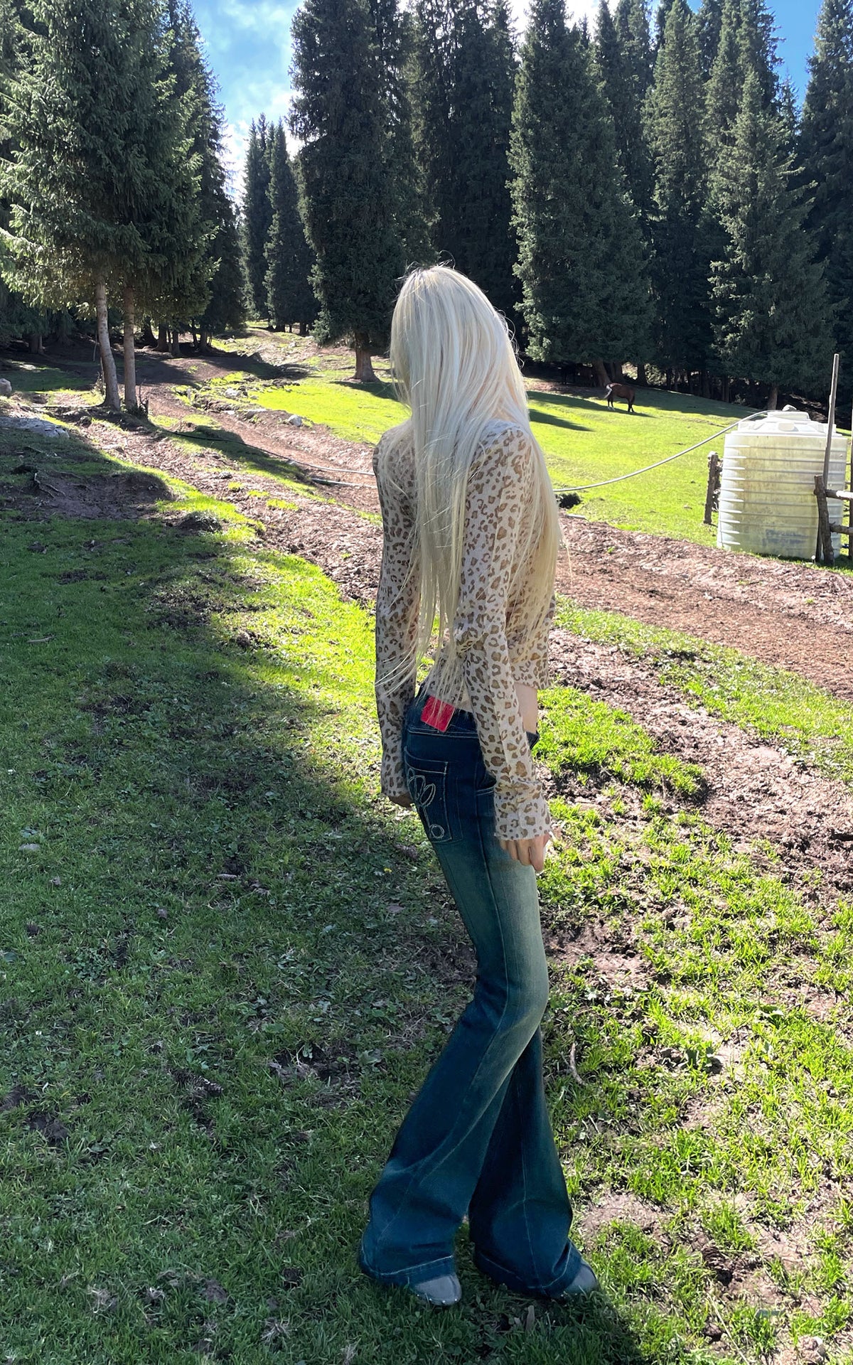 Rase le sol Leopard V-Neck Knit Base Layer Top