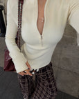 Hydrae Fitted Half-Zip Knit Top with Thumbholes