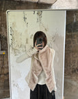 Rase le sol Faux Fur Draped Vest