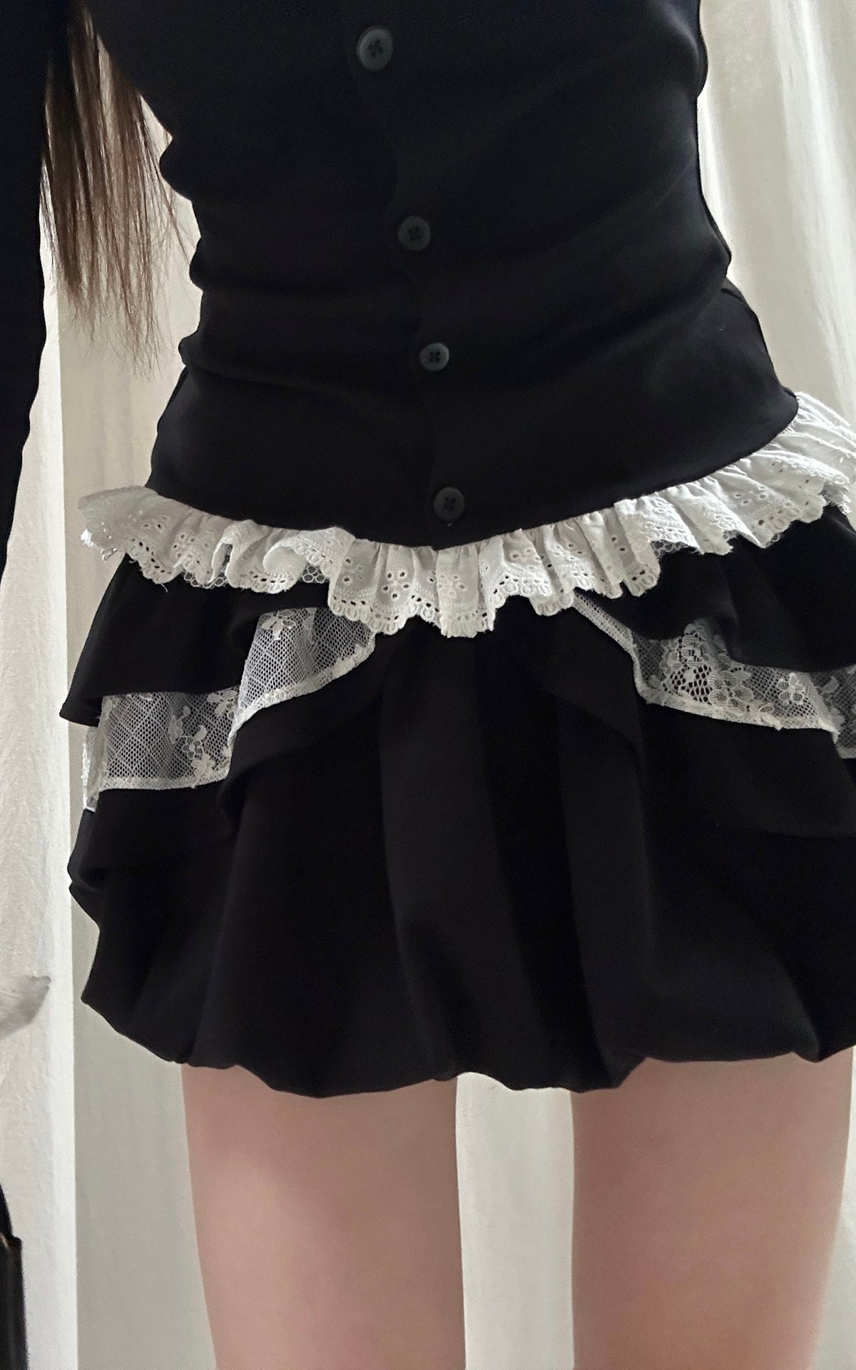 Rase le sol Romantic Lace Ruffle Long Sleeve Top &amp; Layered Mini Skirt Set