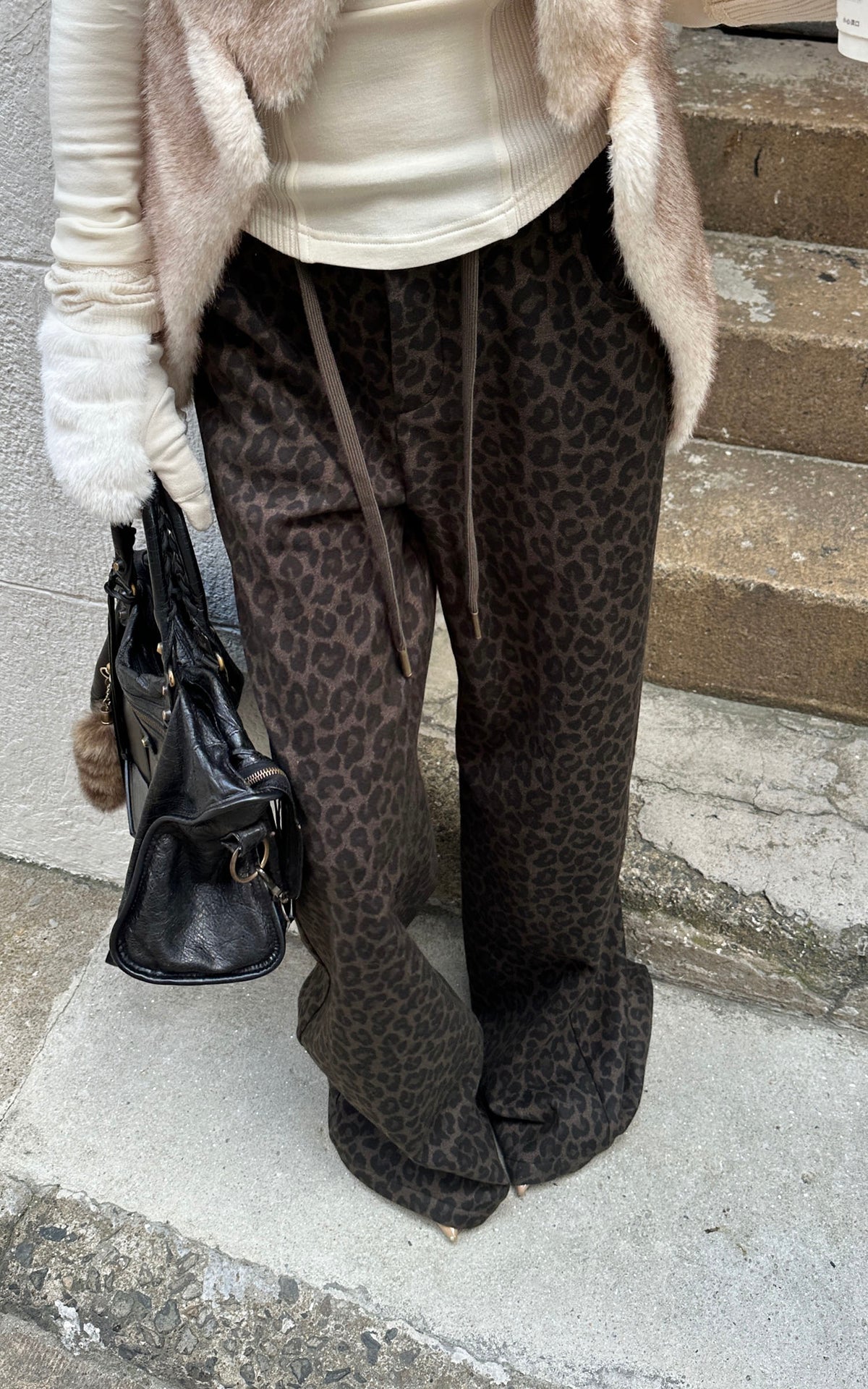 Rase le sol Leopard Print Drawstring Wide-Leg Pants