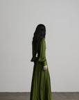 DOINDULGE Robe longue à manches bouffantes, taille corset et col en V
