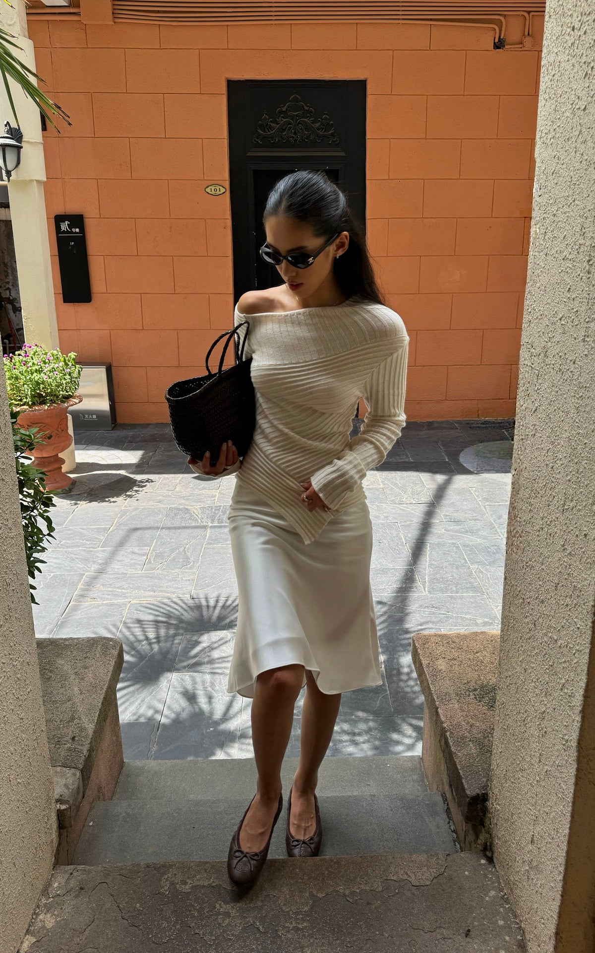 ROVENTE Lace-Trim Satin Fishtail Midi Skirt