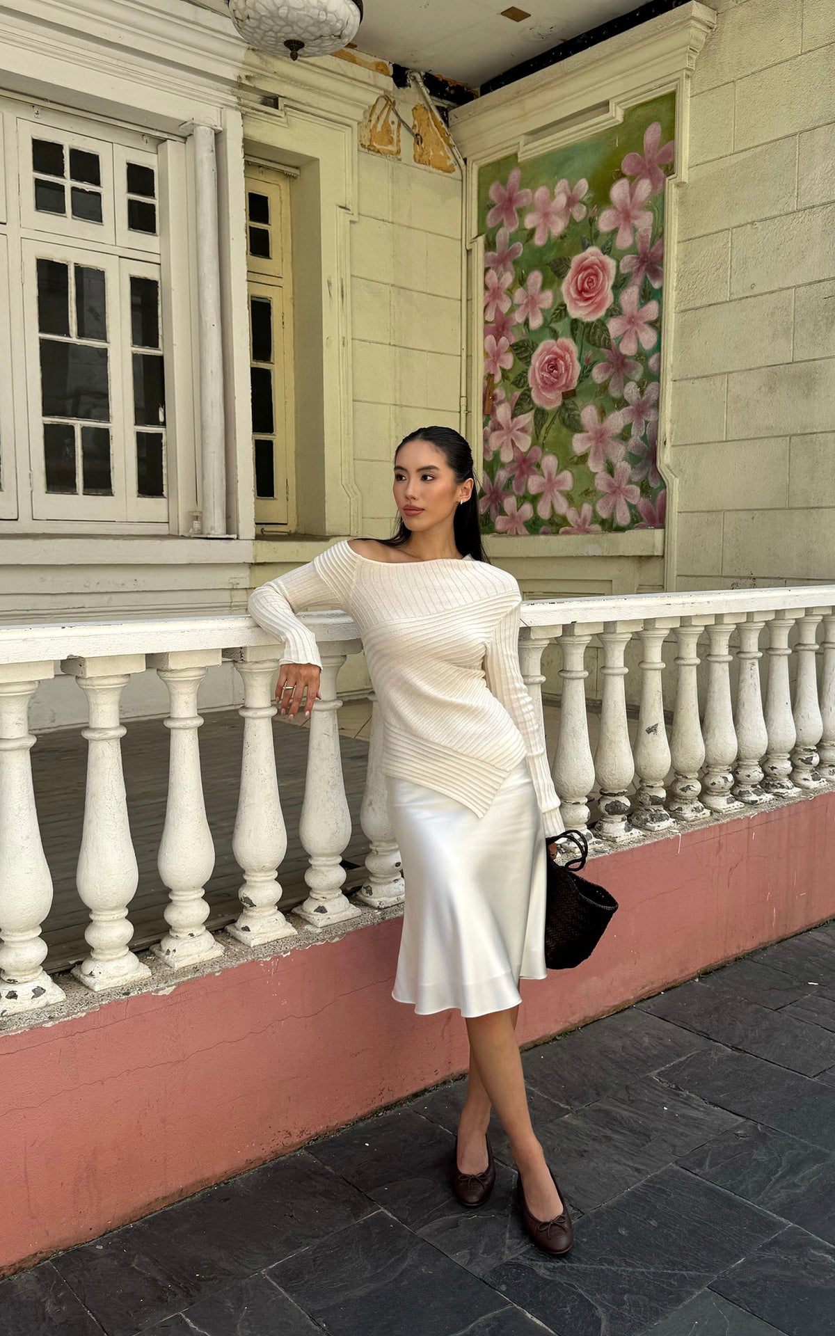 ROVENTE Lace-Trim Satin Fishtail Midi Skirt