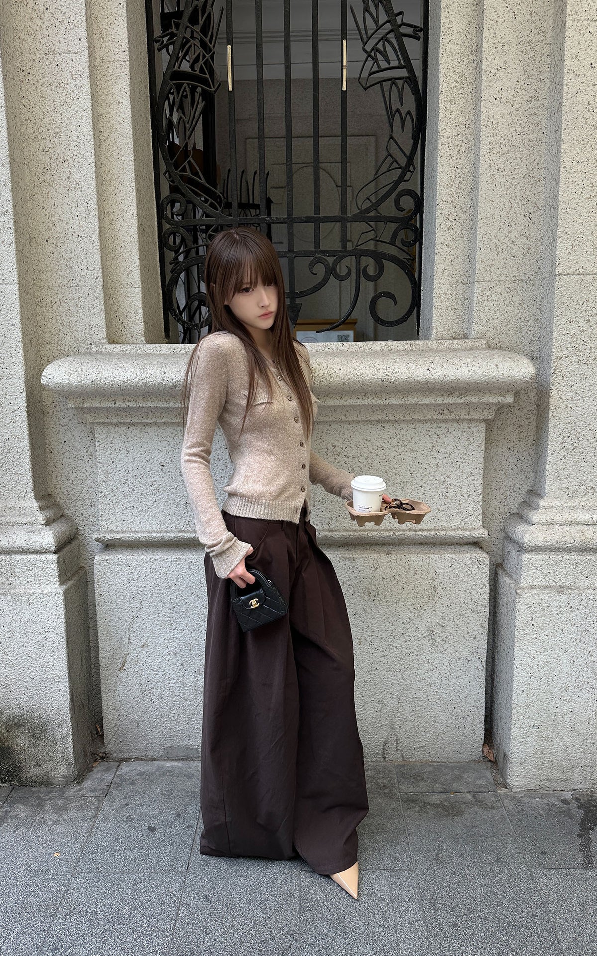 Rase le sol Fitted Button-Up Knit Cardigan