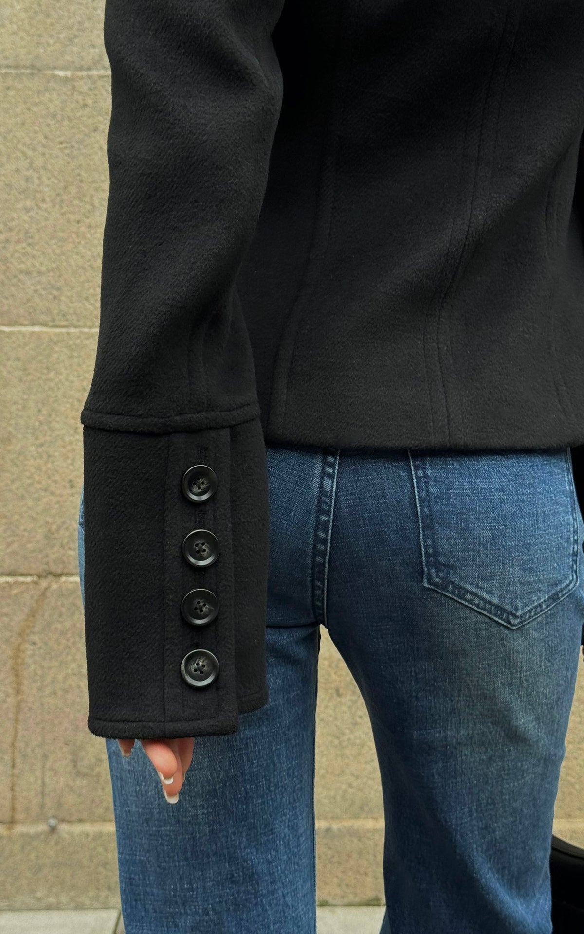 ROVENTE Sculpted Double-Breasted High Collar Jacket