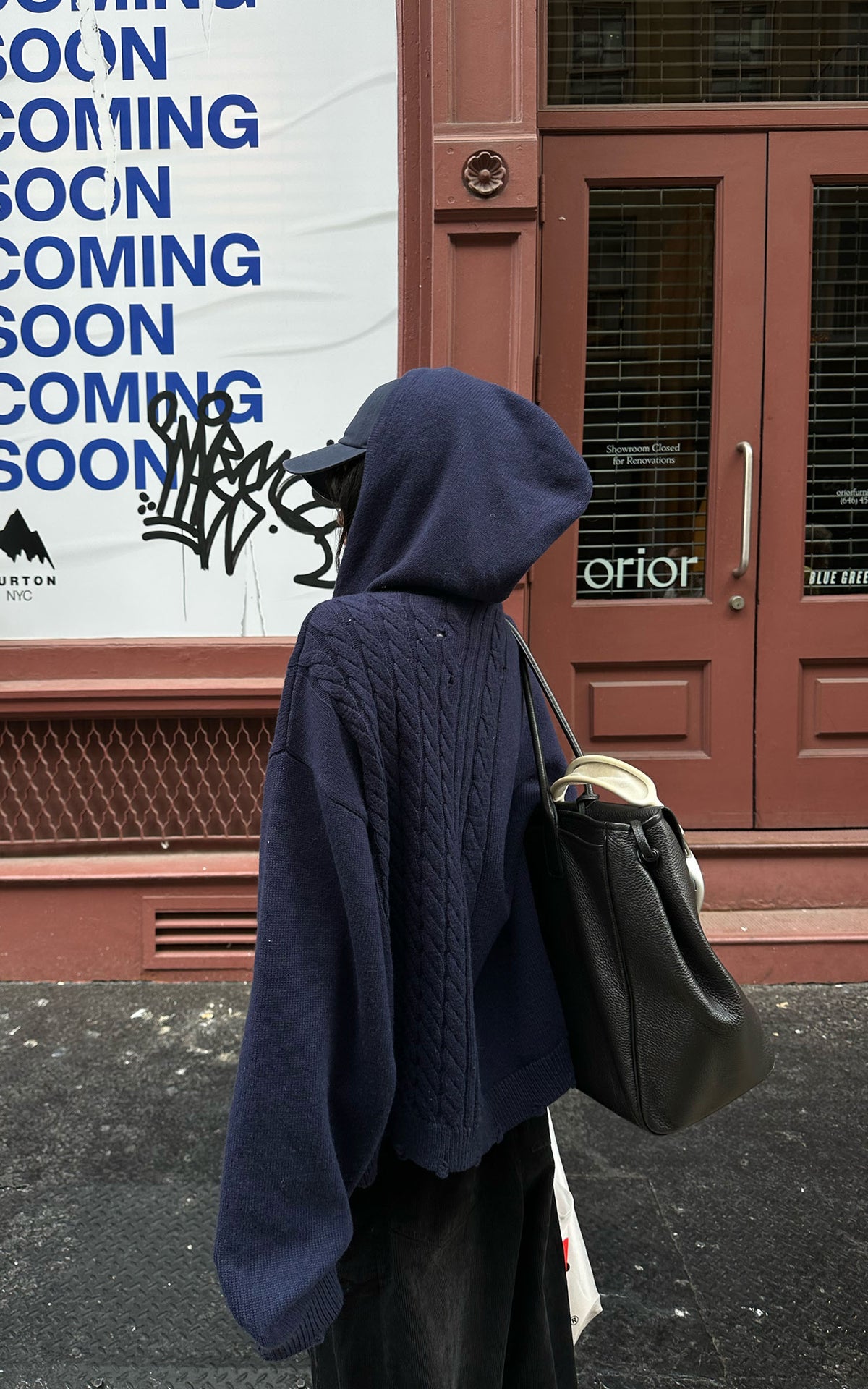 WARDEN EDGE Asymmetric Cable Knit Zip-Up Hoodie