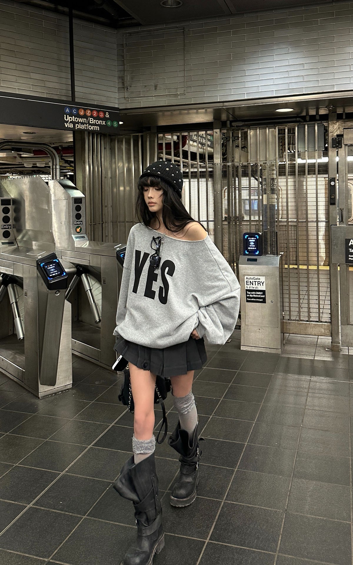 WARDEN EDGE YES Graphic Lace-Up Off-Shoulder Sweatshirt