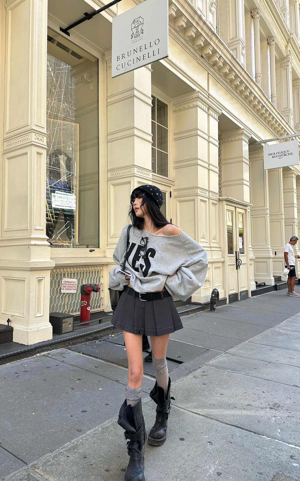 WARDEN EDGE YES Graphic Lace-Up Off-Shoulder Sweatshirt