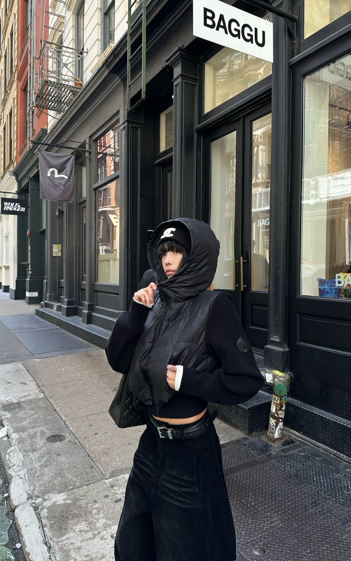 WARDEN EDGE Black Hooded Puffer Jacket with Knit Sleeves