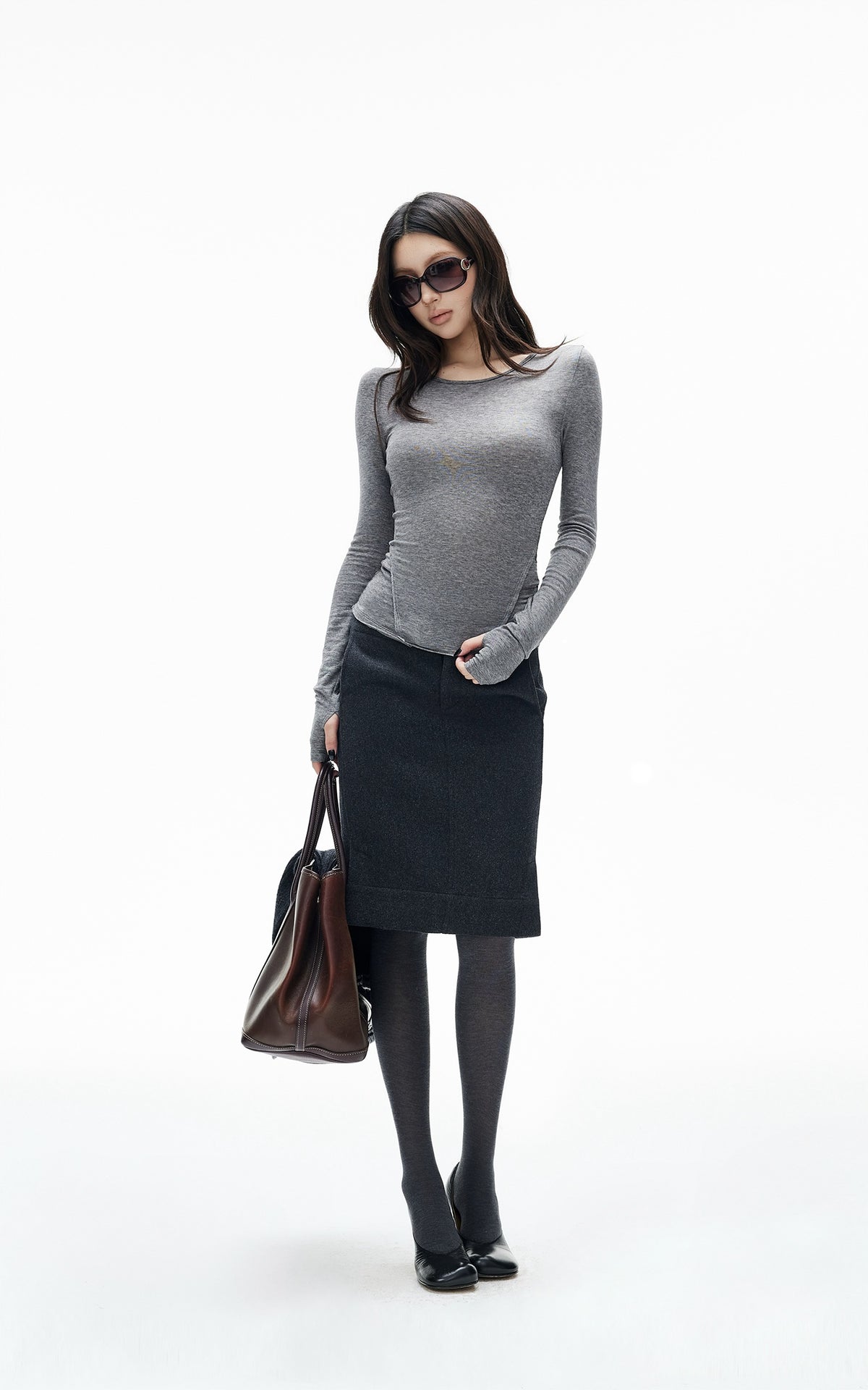 IAMXIAA Vintage-Inspired Charcoal Grey Tailored Knee-Length Pencil Skirt with Side Slit