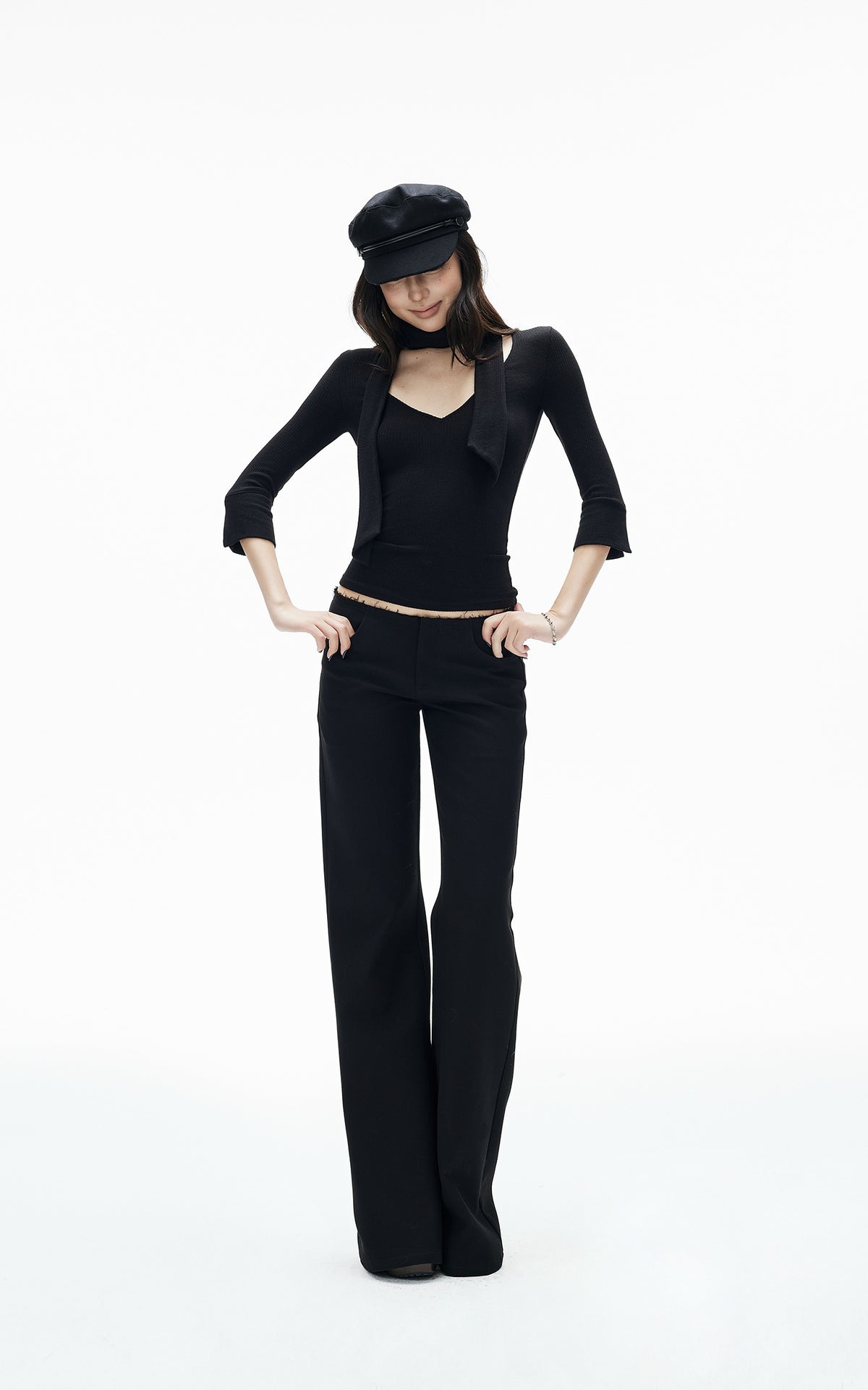 IAMXIAA Low-Rise Raw-Edge Tailored Flared Pants