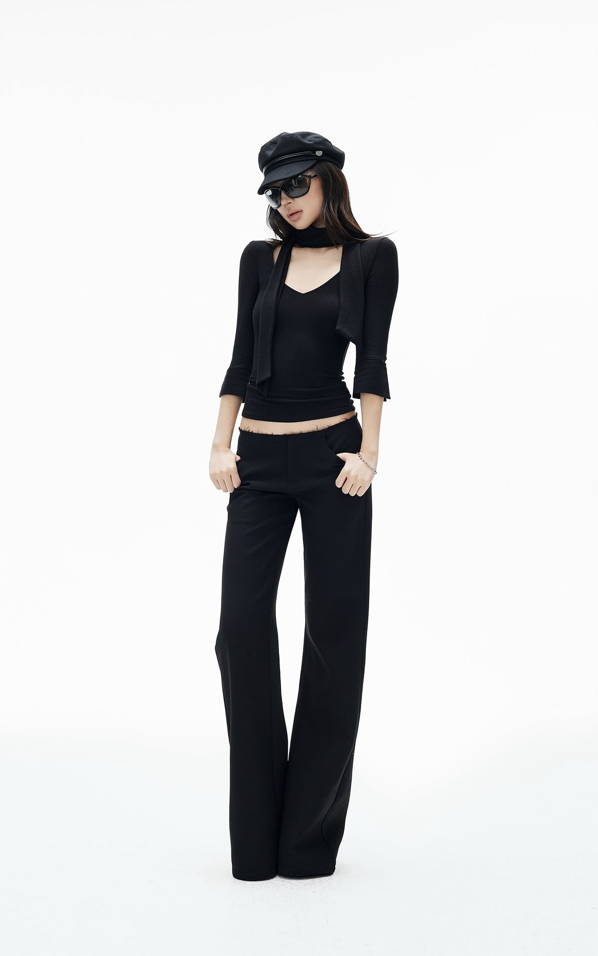 IAMXIAA Low-Rise Raw-Edge Tailored Flared Pants
