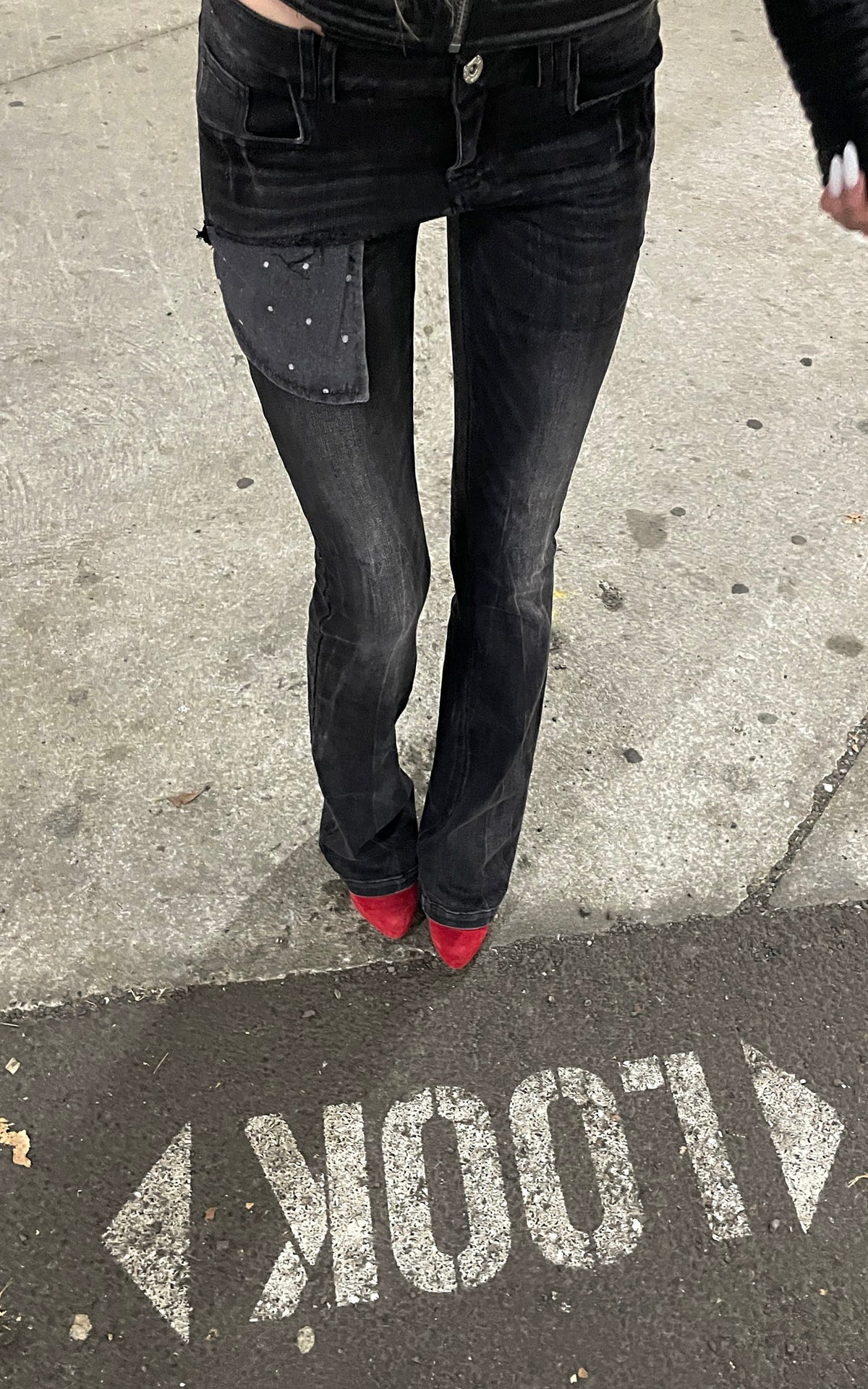 Rase le sol Distressed Patch Flared Denim Pants