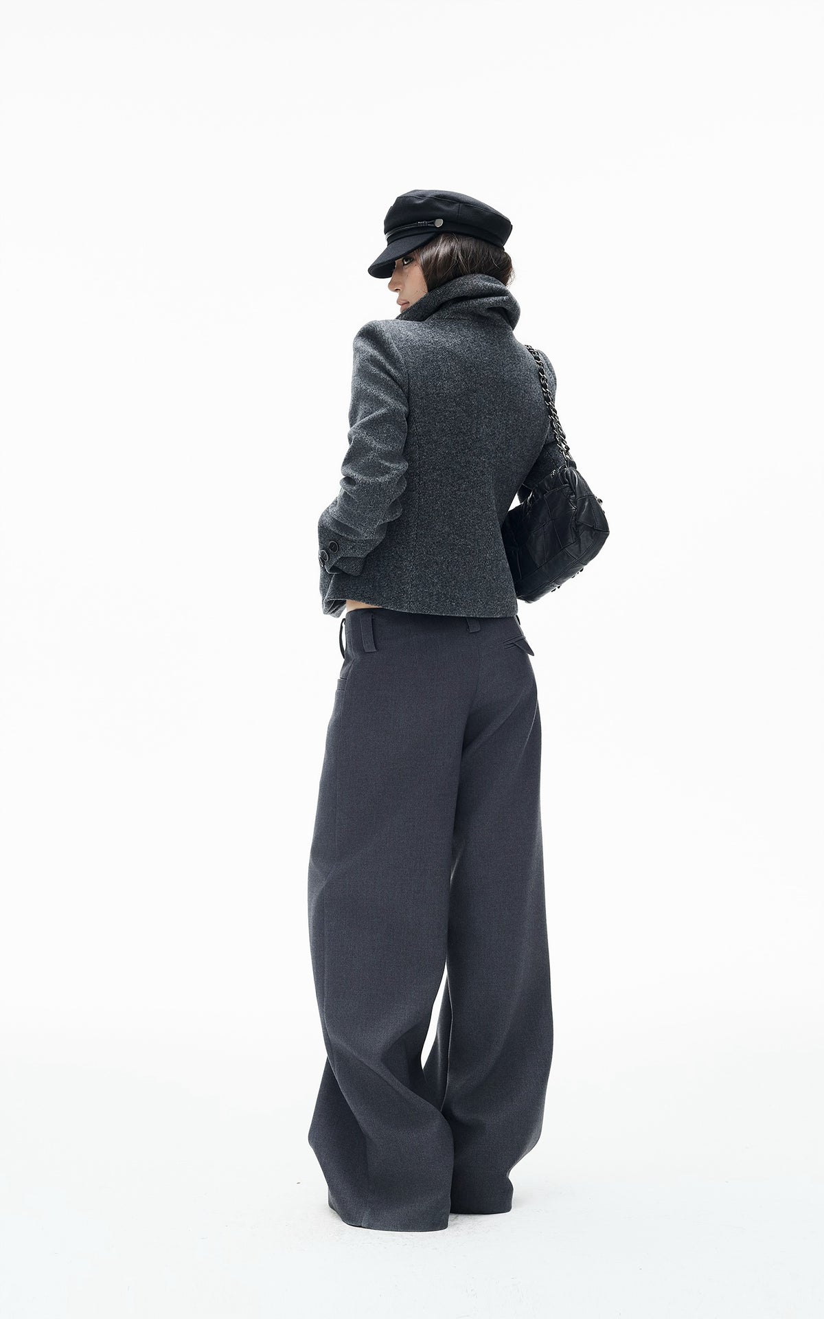 IAMXIAA Low-Rise Tailored Extra Wide-Leg Pants with Minimal Welt Pocket Details