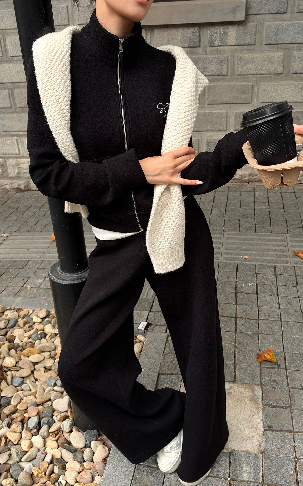 Hydrae Ensemble veste zippée ornée de strass &amp; pantalon large